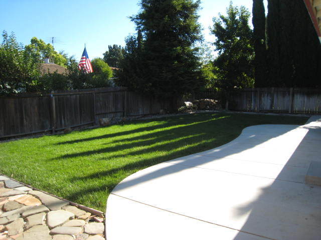 Building Photo - Charming 3-bedroom, 1-bathroom home!