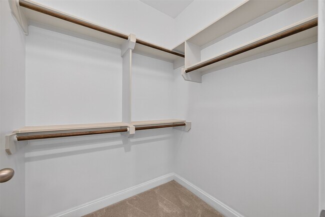 Building Photo - 2506 Maxroy St