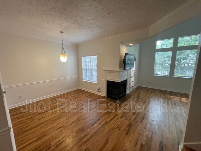 Building Photo - 61 Fulton St SE