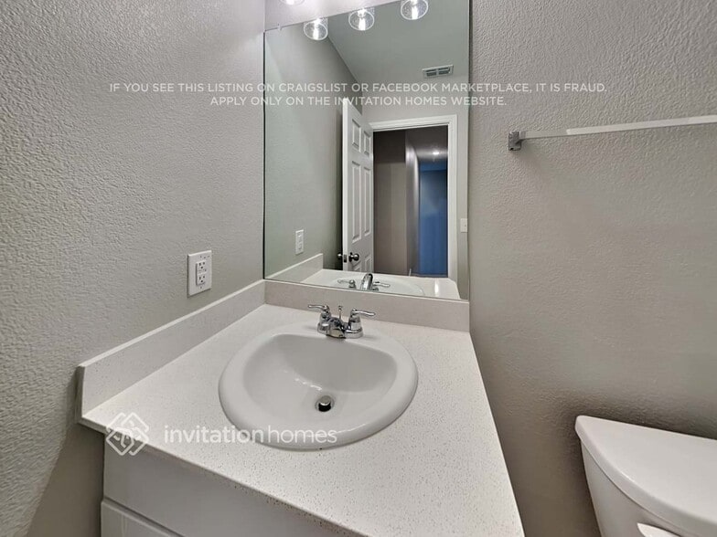 Building Photo - 1434 Embrook Trl