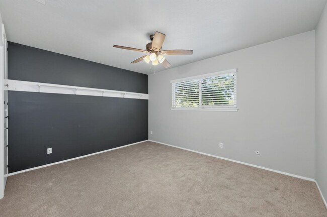 Building Photo - 4105 E Perrin Ave