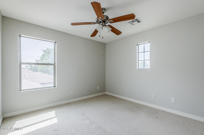 Building Photo - 2744 E Donato Dr