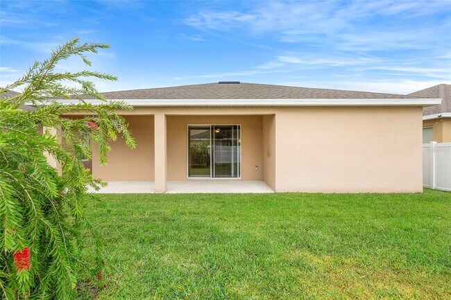 Building Photo - 1497 Softshell St