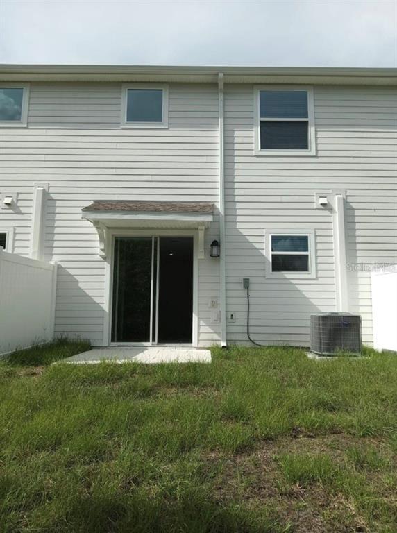 Building Photo - 7436 Stone Crk Trl