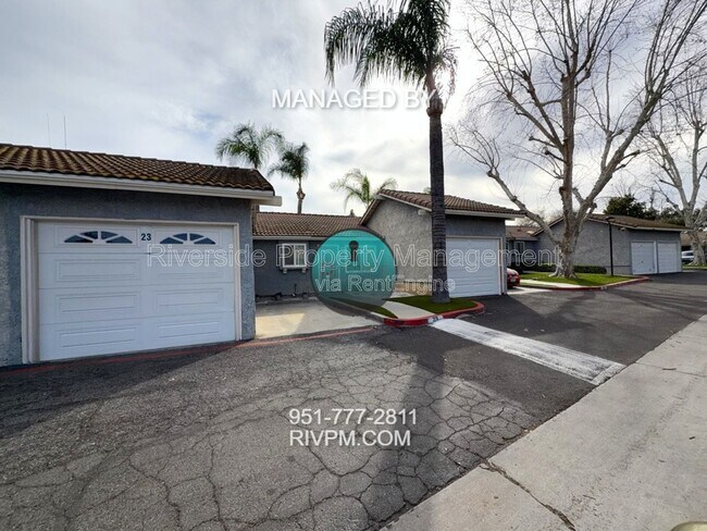 Building Photo - 9505 Arlington Ave