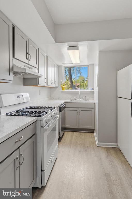 Building Photo - 3712 N Rosser St