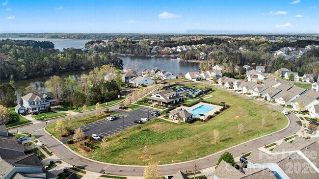 Building Photo - 23156 Goose Down Ln