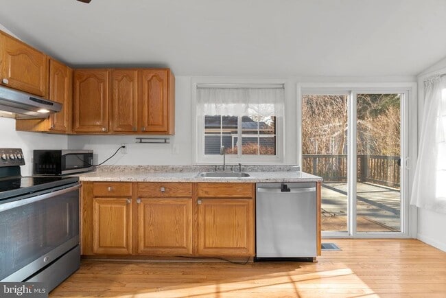 Building Photo - 9317 Farewell Rd