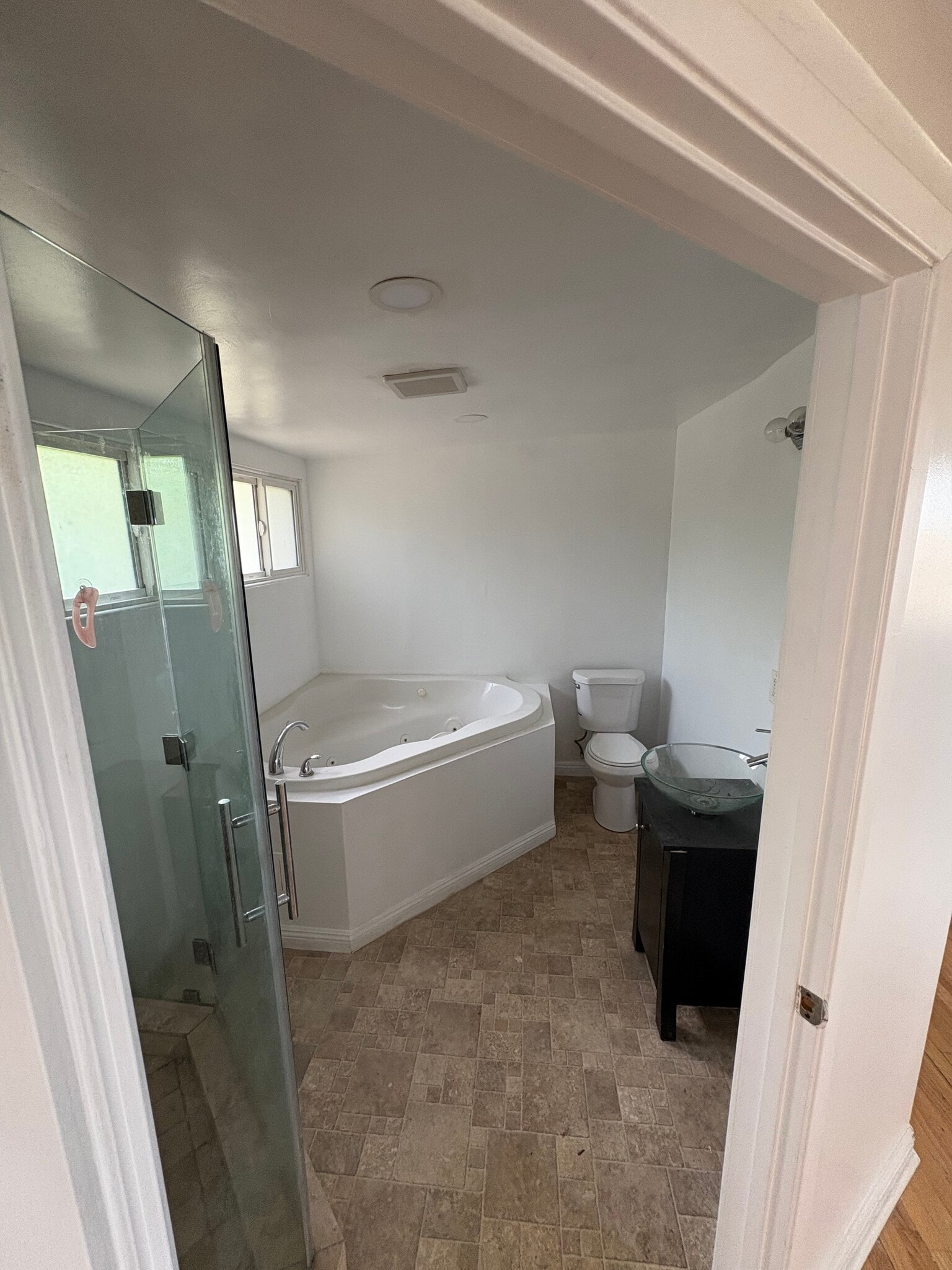 Bathroom - 1400 San Remo Dr