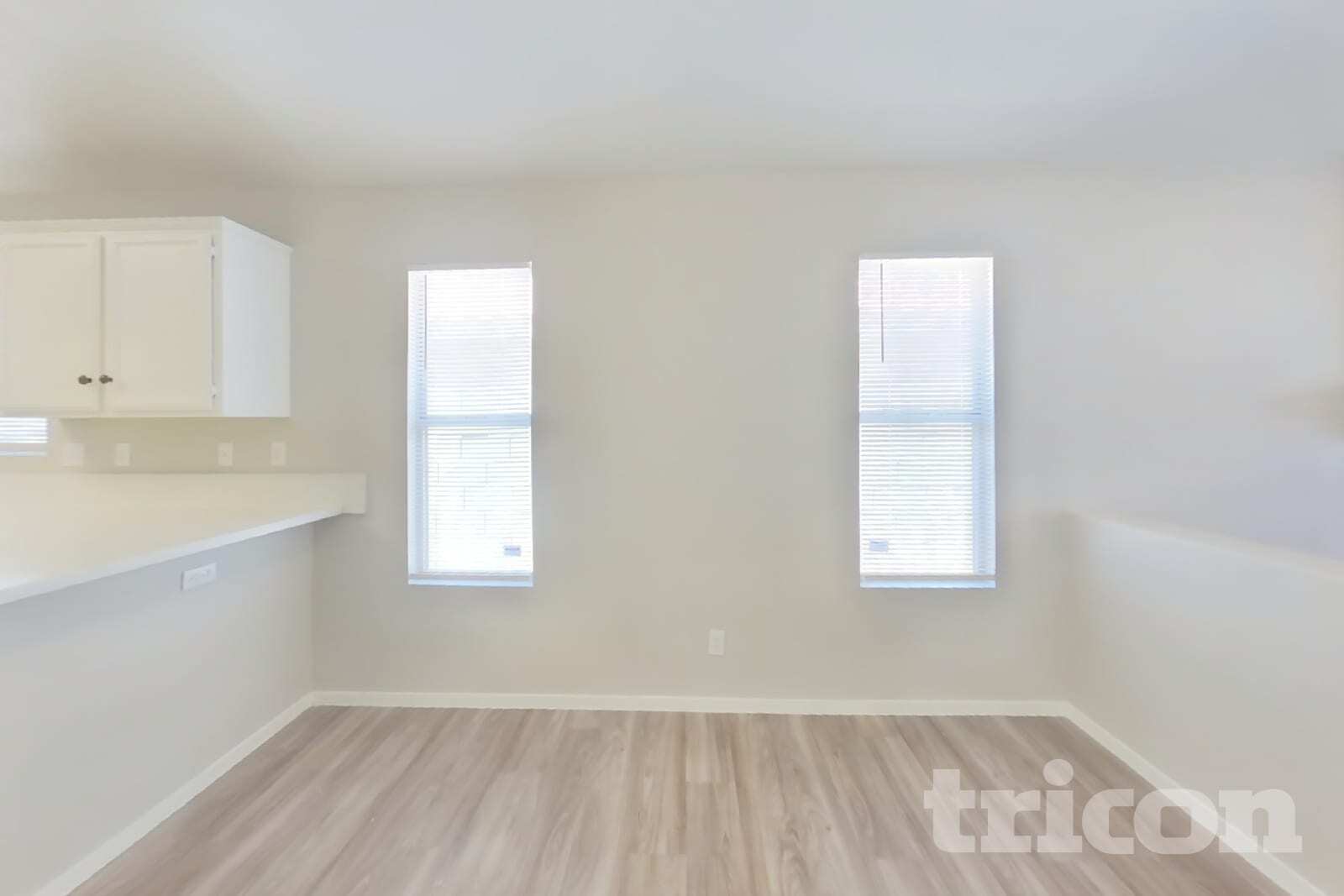 Building Photo - 5582 Super Bowl Dr