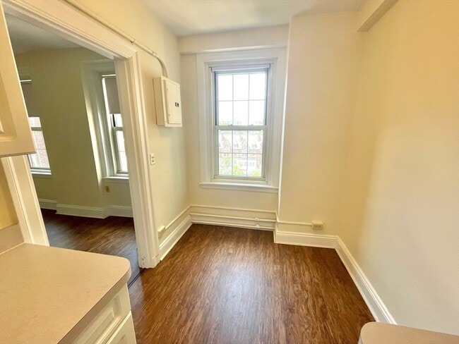 Building Photo - 1401 Beacon St