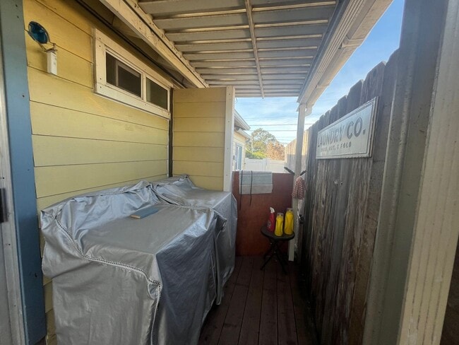 Building Photo - Morro Bay I Bedroom - Blocks to the Beach