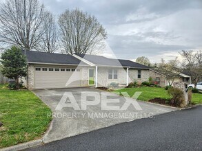 Building Photo - Beautiful 3 Bd/2 Ba Brick Single Family Home w/2-Car Garage in Powell!