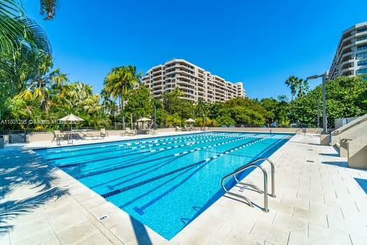 Building Photo - 151 Crandon Blvd