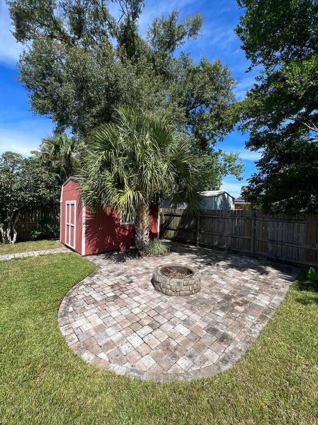 Building Photo - Splendid 3 Bed/2 Bath Home in North Pensacola