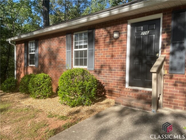 Building Photo - 206 Lavender Lakes Dr