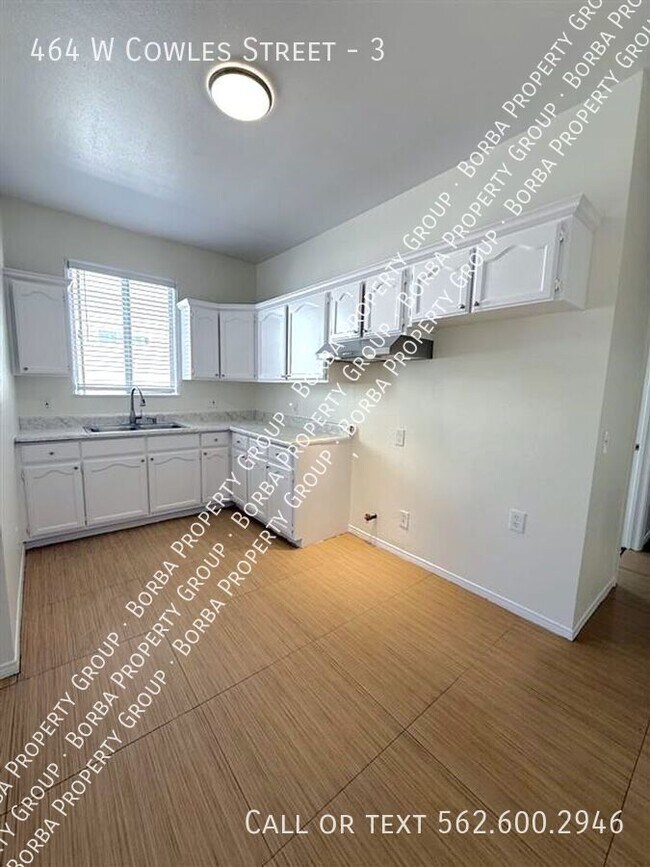 Building Photo - 464 W Cowles St