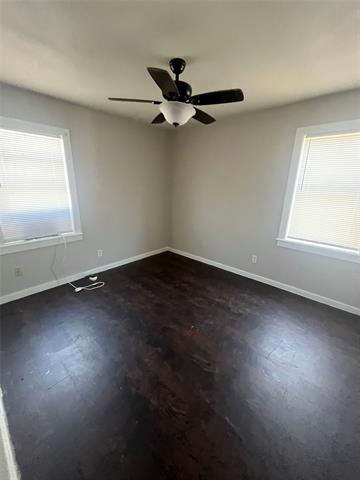 Building Photo - 5232 Encino Rd