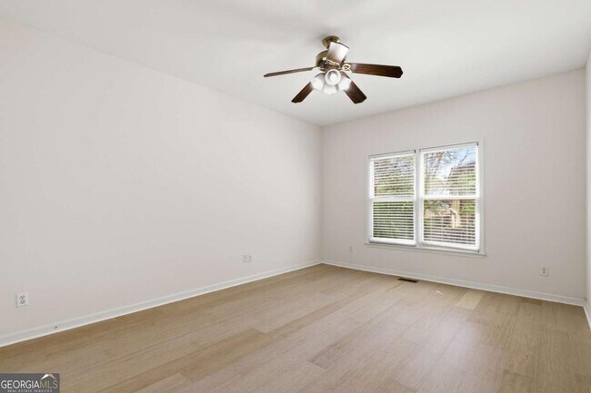 Building Photo - 1702 Clay Brooke Ct SE