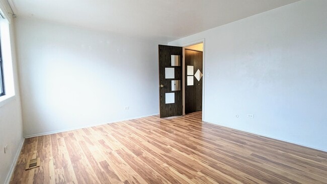 Building Photo - 791 Barnaby Pl