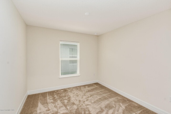 Building Photo - 1306 Potenza Dr