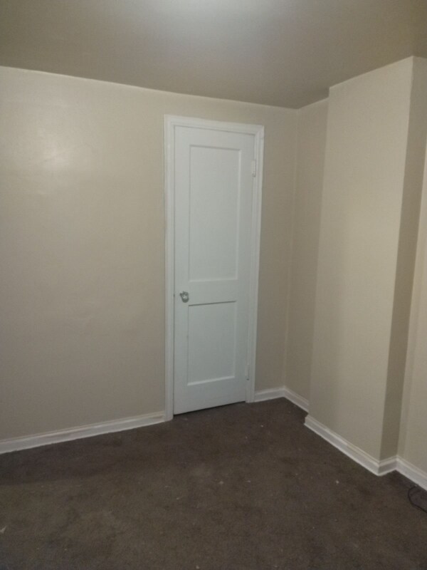 Building Photo - 19311 Schaefer Hwy