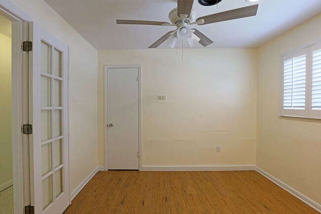 Building Photo - 1353 Stadler Dr