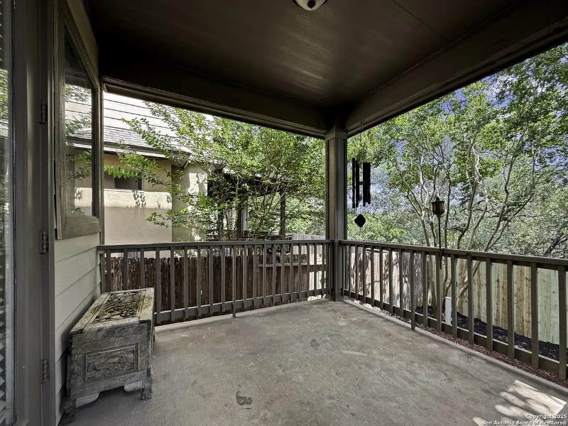 Building Photo - 1210 Cresswell Cove