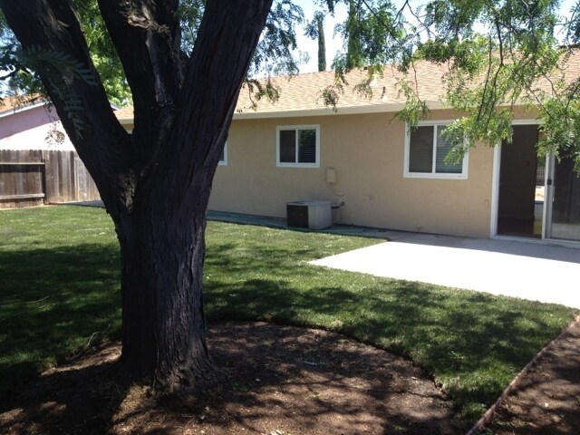 Building Photo - 9457 Bravo Way