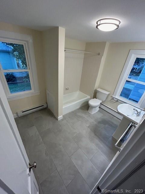 Building Photo - 12 Trumbull St