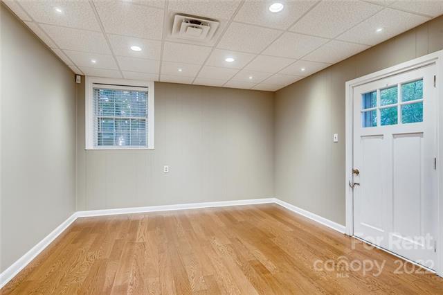 Building Photo - 1411 Forest Park Dr