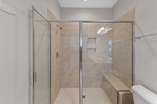 Building Photo - 1017 Fitchie Pl