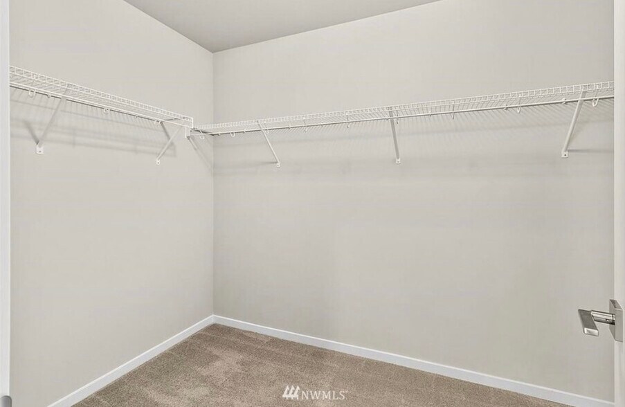 Building Photo - 10224 SE 268th Pl