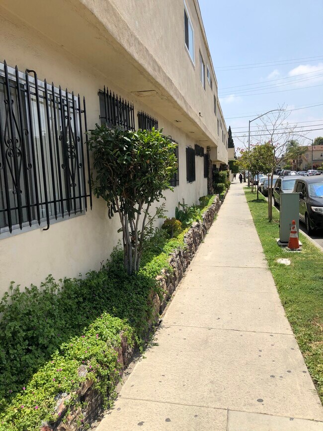 Outside of apartment building - 6110 Seville Ave