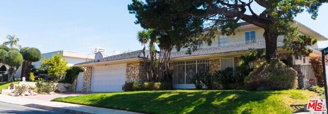 Building Photo - 5238 Los Encantos Way