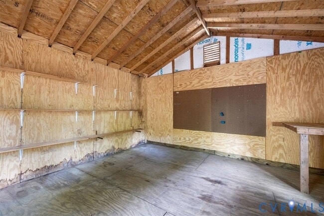 Building Photo - 4701 Lucinda Ln