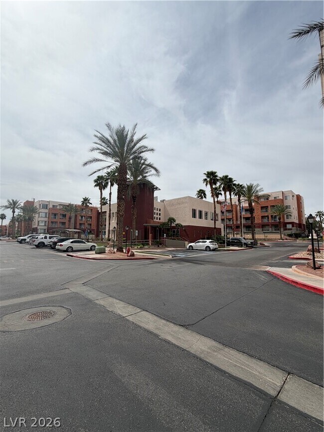 Building Photo - 87 E Agate Ave