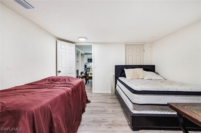 Building Photo - 2012 Wright St