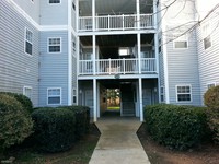 Building Photo - 4 br, 4 bath Condo - University Woods Univ...
