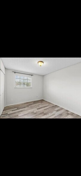 3rd bedroom - 10961 Peppermill Ln