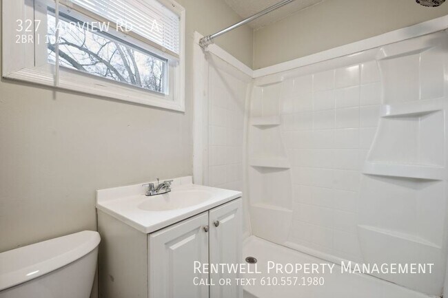 Building Photo - 2BR 1BA Apartment in Crum Lynn Ridley Twp....