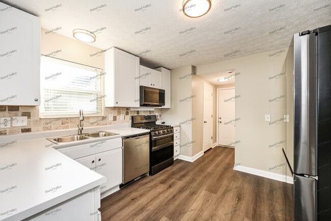 Building Photo - 2047 Sheriton Ct