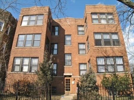 Primary Photo - 1400 W. Warner
