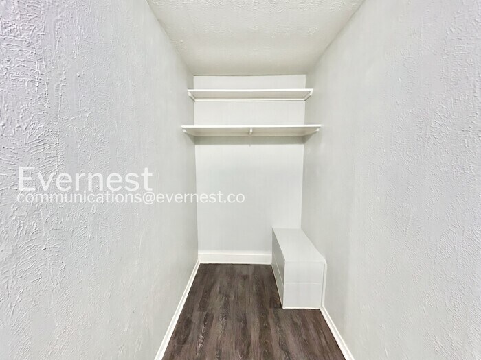 Building Photo - 3502 Matador Dr