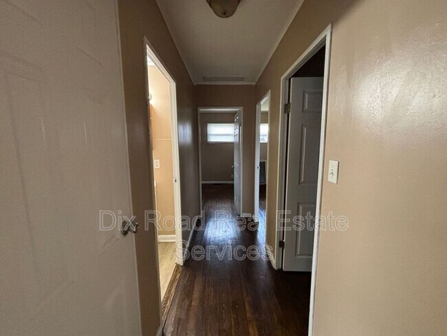 Building Photo - 3971 Ark Ave