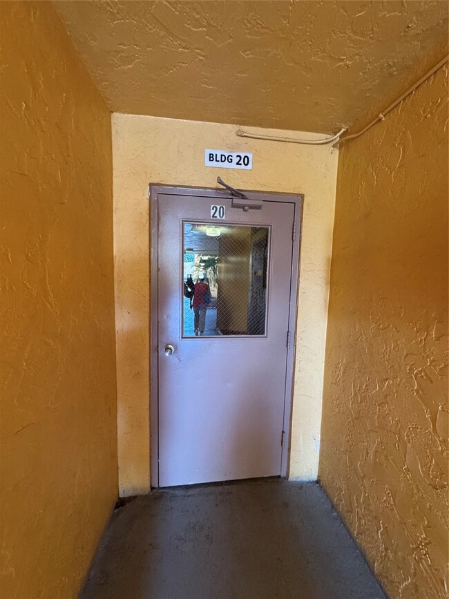 Building Photo - 4384 NW 9th Ave