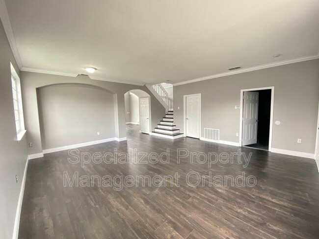 Building Photo - 1735 White Heron Bay Cir