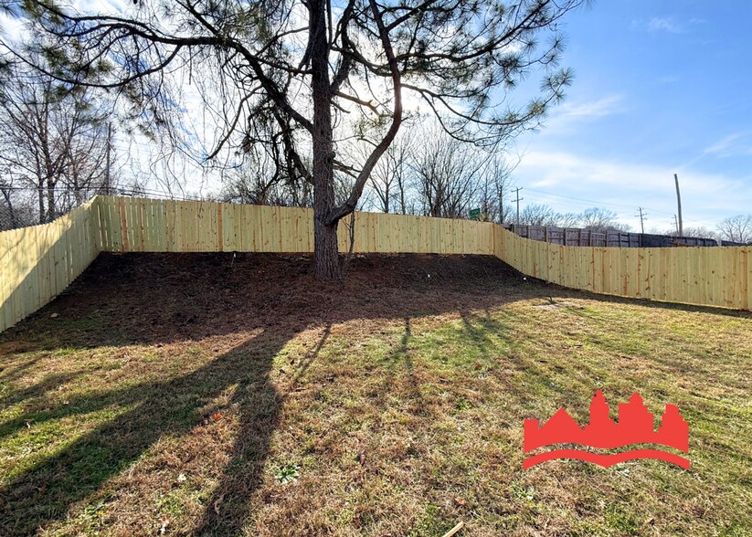 Building Photo - 19 Sullivan Dr