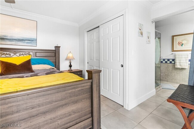 Building Photo - 5500 Bonita Beach Rd SW