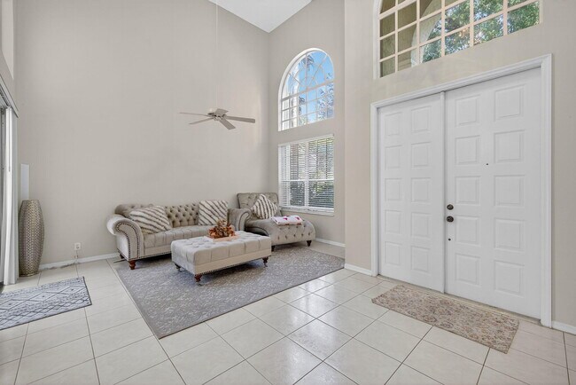 Building Photo - 6468 NW 78th Pl